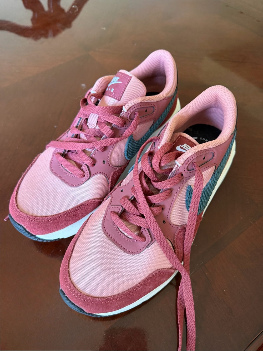 Nike Air Women’s Pink and Green Low-Top Athletic Sneakers